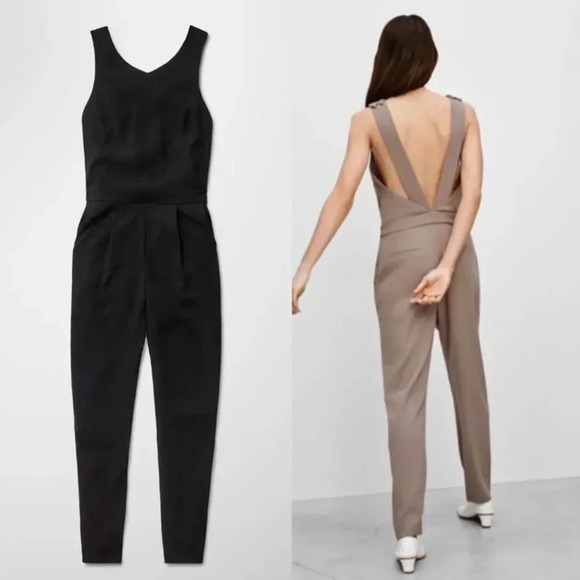 Babaton Aritzia Seamus Black Jumpsuit in Black - Open Back V Neck Size 10 - Picture 1 of 10